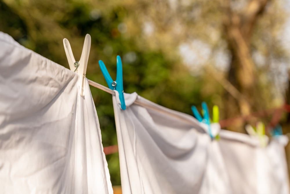 Jak vybělit zažloutlé bílé prádlo