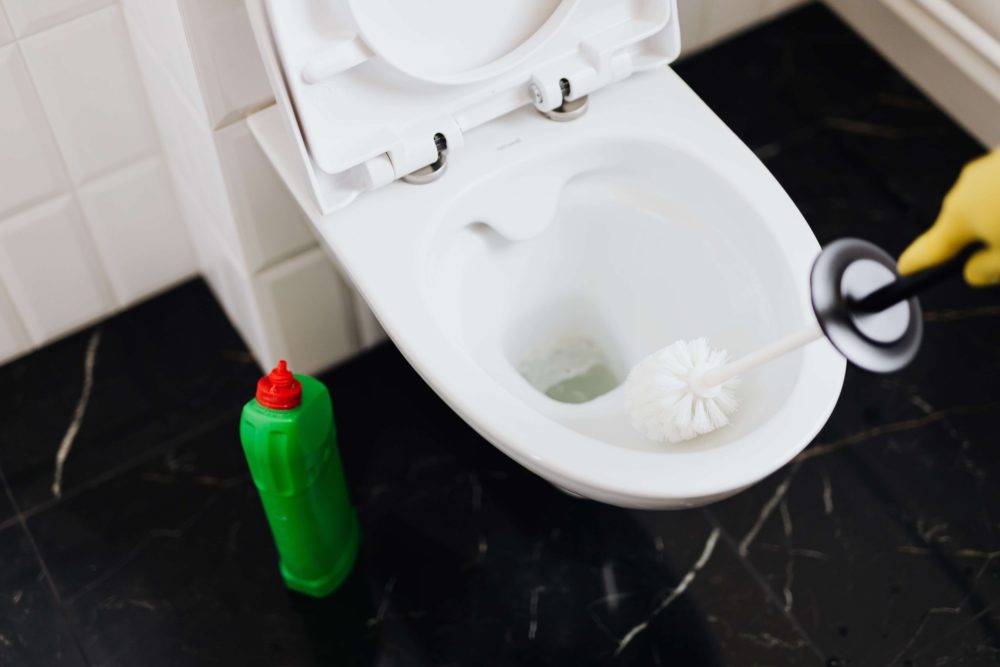 Neutrácejte zbytečně: vyrobte si domácí čistič toalety